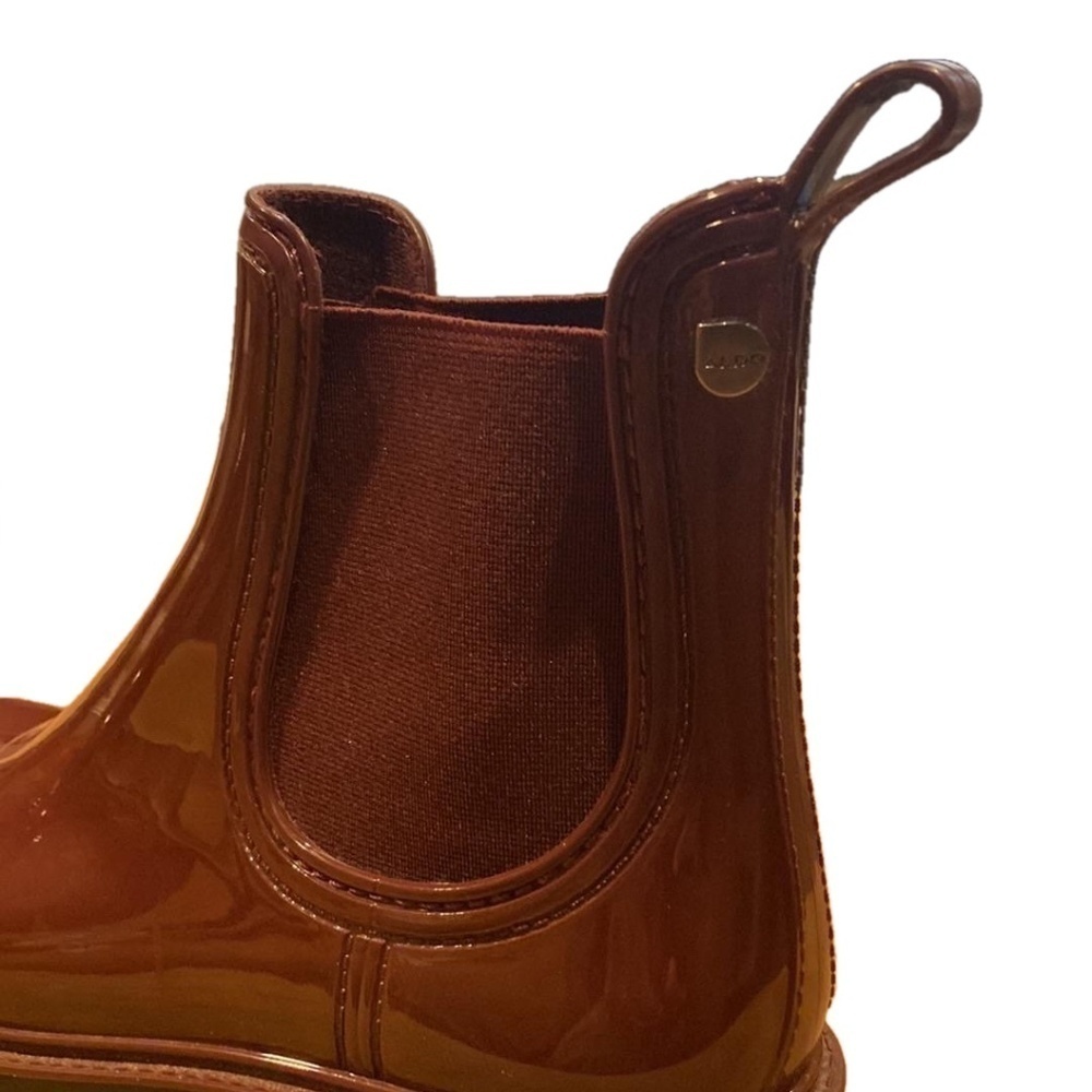ALDO Burgundy Shiny Chelsea Rain Boots Waterproof Rubber Lug Sole EU 38 - Picture 7 of 16
